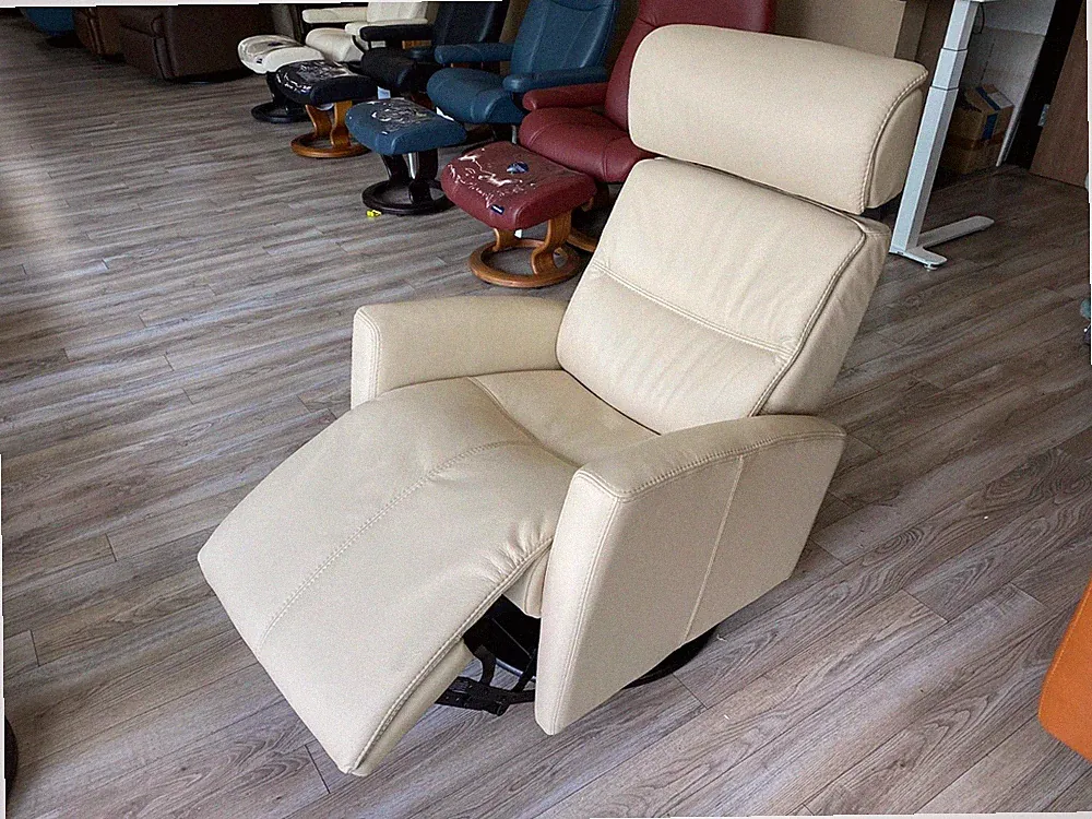 New Fjords Milan Swing Relaxer Power Electric Recliner Chair Large Latte Leather